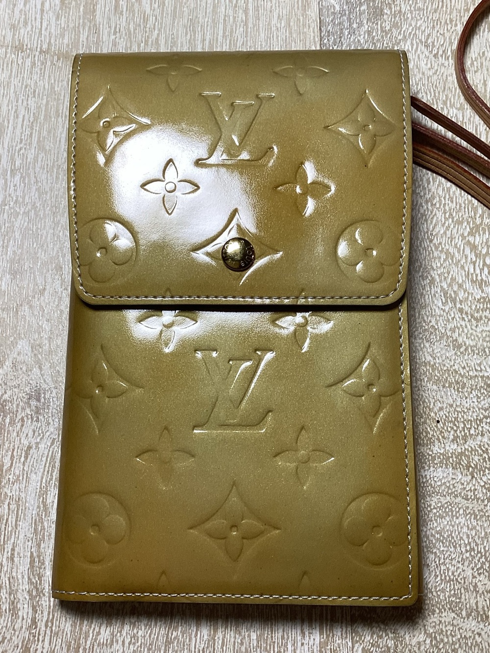 Authentic LOUIS VUITTON Vernis Walker Shoulder Bag Pochette Gameday Clutch